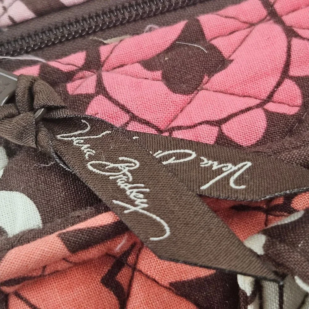 Vera Bradley Diaper Bag Lola Retired Pattern Changing Pad Inner Outer Pockets - Picture 7 of 12